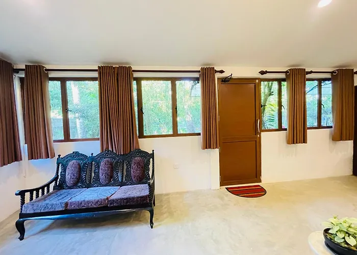 Lawrence Villa